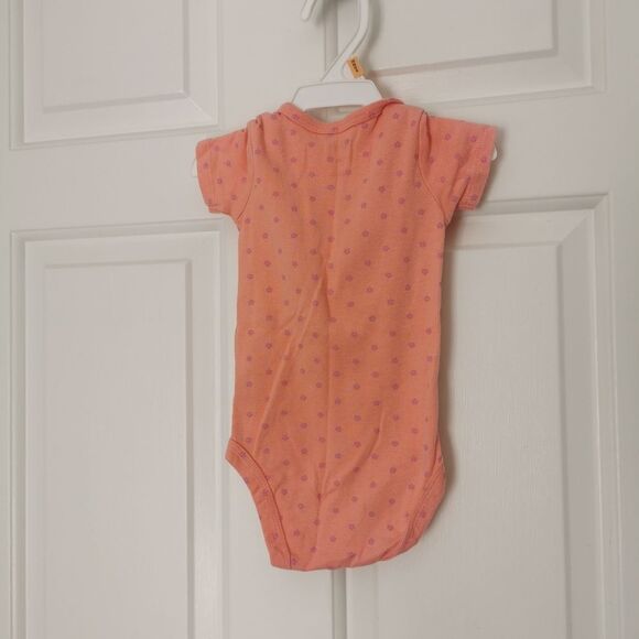5/$10 Pekkle short sleeve onesie size 6 m - Picture 4 of 4